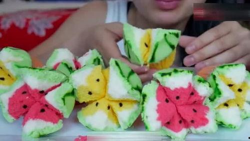 阿瓜很甜吃蛋糕,品味阿瓜与蛋糕的完美融合